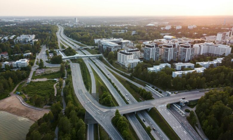 طريق Länsiväylä السريع في إسبو - فنلندا