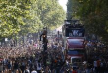 حشود خلال Techno Parade في باريس - صورة أرشيفية