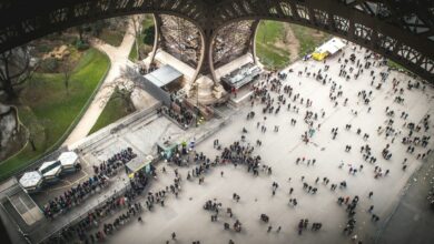 برج إيفل في باريس - صورة أرشيفية لمحيط السباق