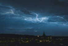 عواصف وأمطار في فرنسا